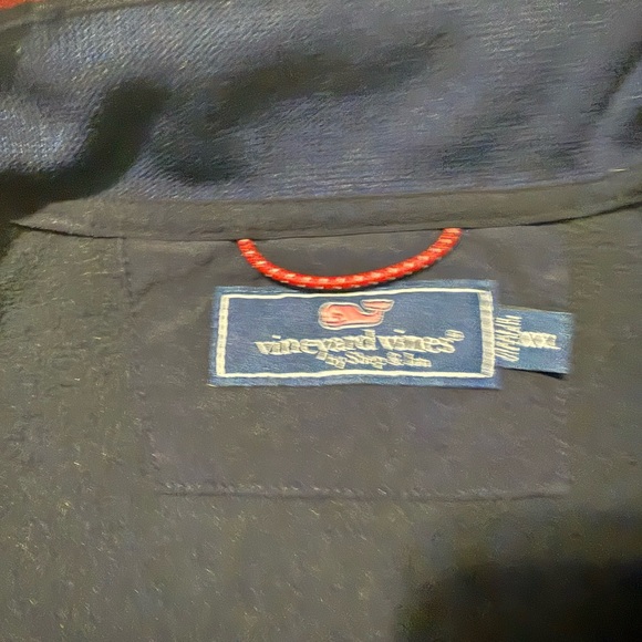 Nice Vineyard Vines. XXL 3/4 zip - Picture 3 of 6